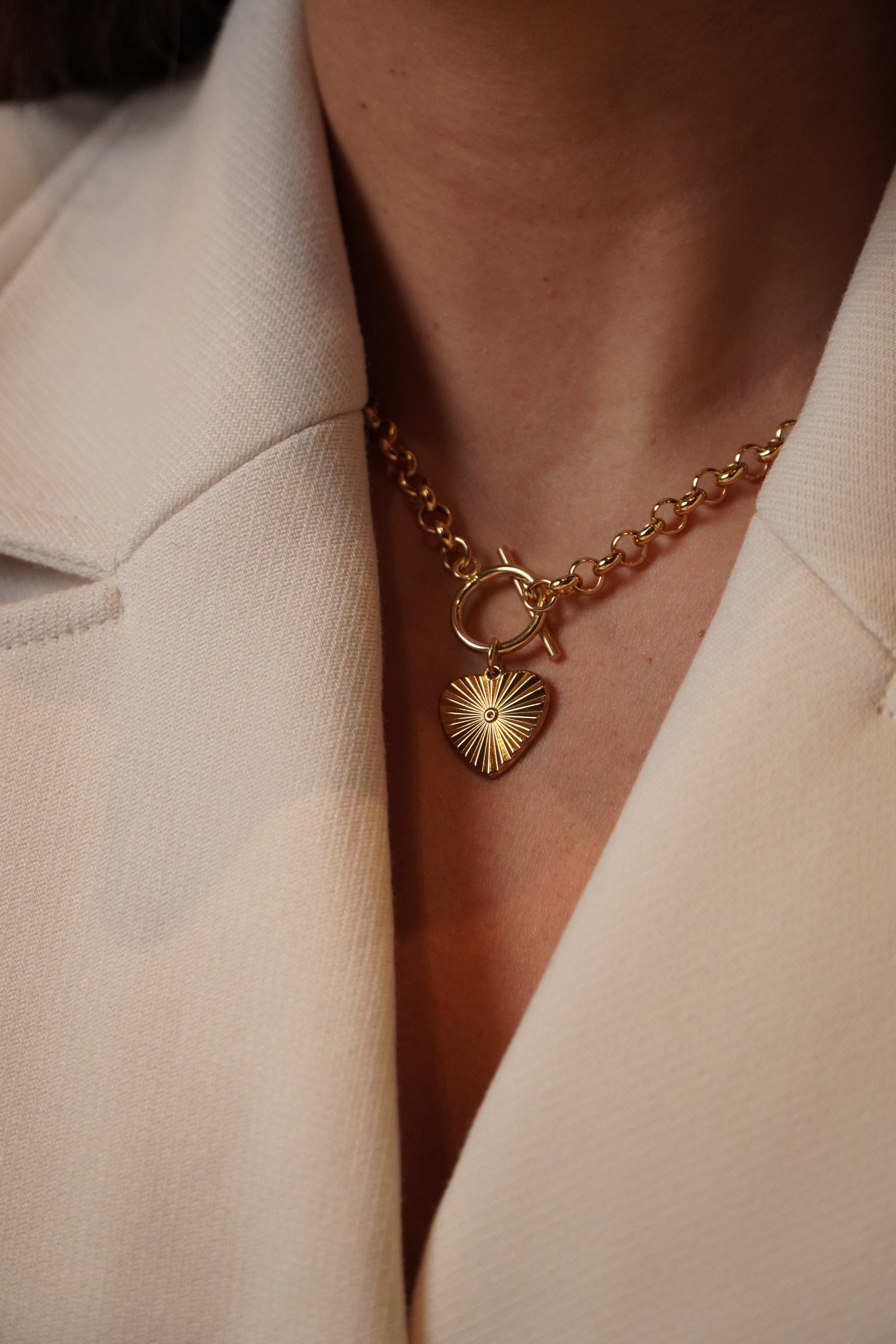 Collar Radiante