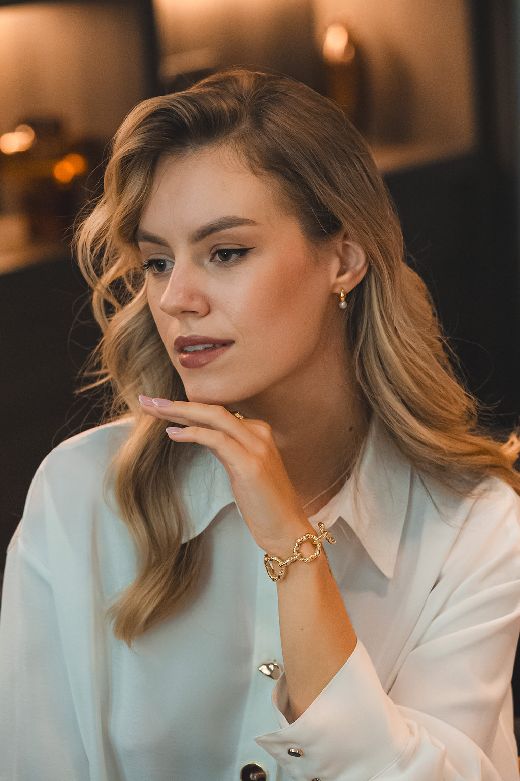 PENDIENTE LUNA PEARL (aro con perla)